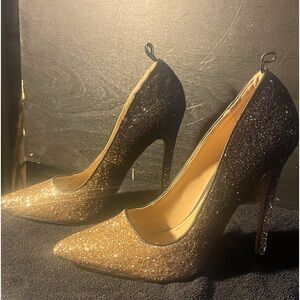 Shoe Dazzle Black Gold Teagan pumps, size 9